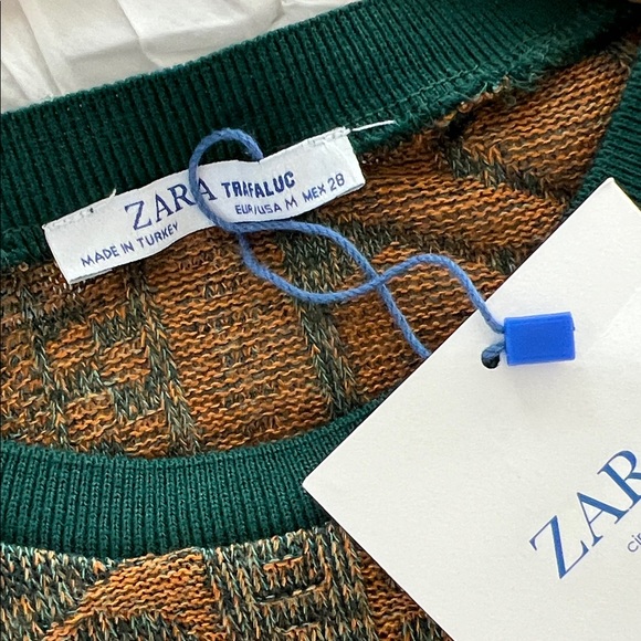 NWT Zara Green and Brown Patterned Short Sleeve Tee - Picture 4 of 7